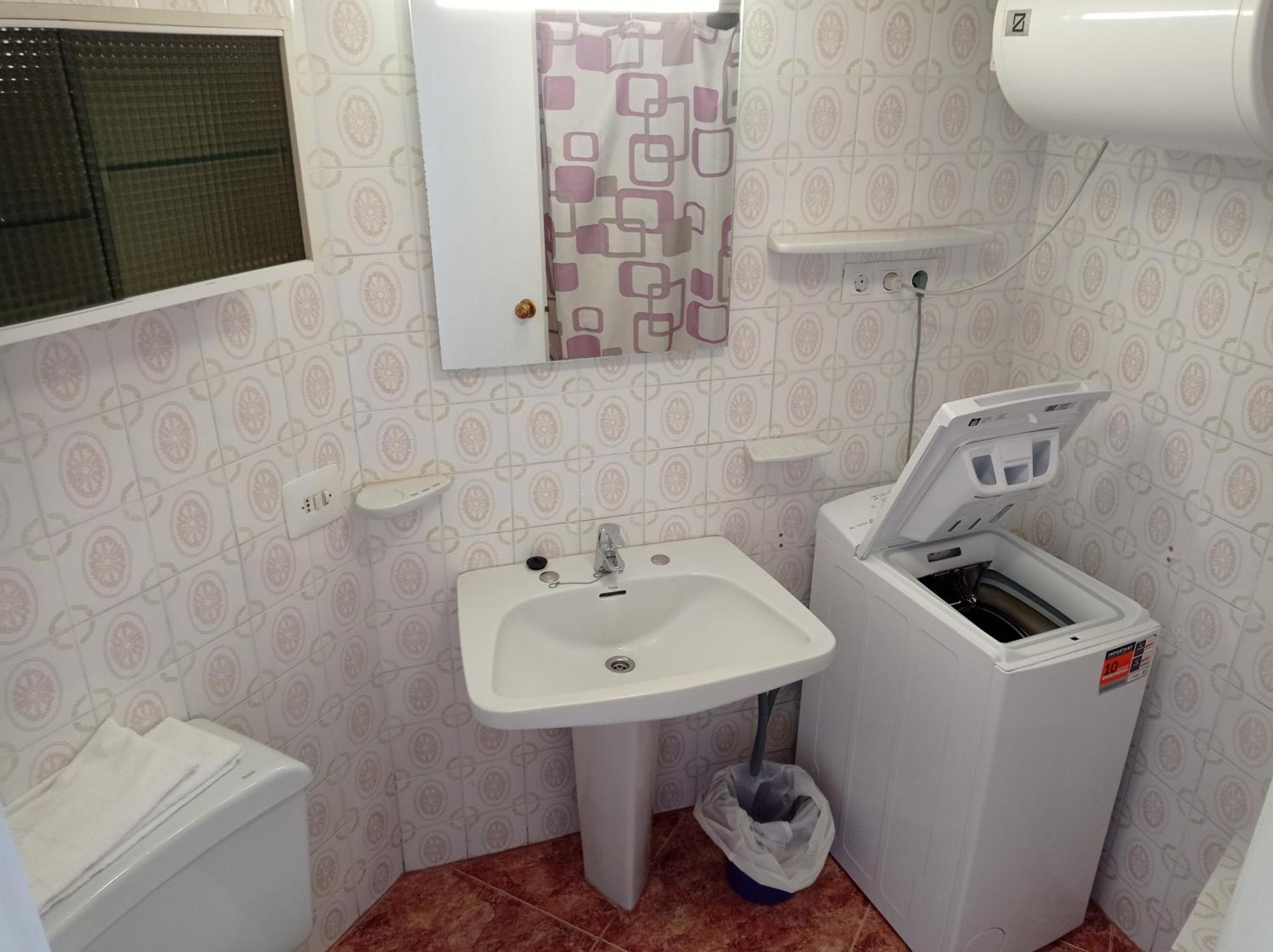 Apartamentos Bonaire 1ª Linea Wifi Solo Familias Serviplaya Gandía Pokoj fotografie
